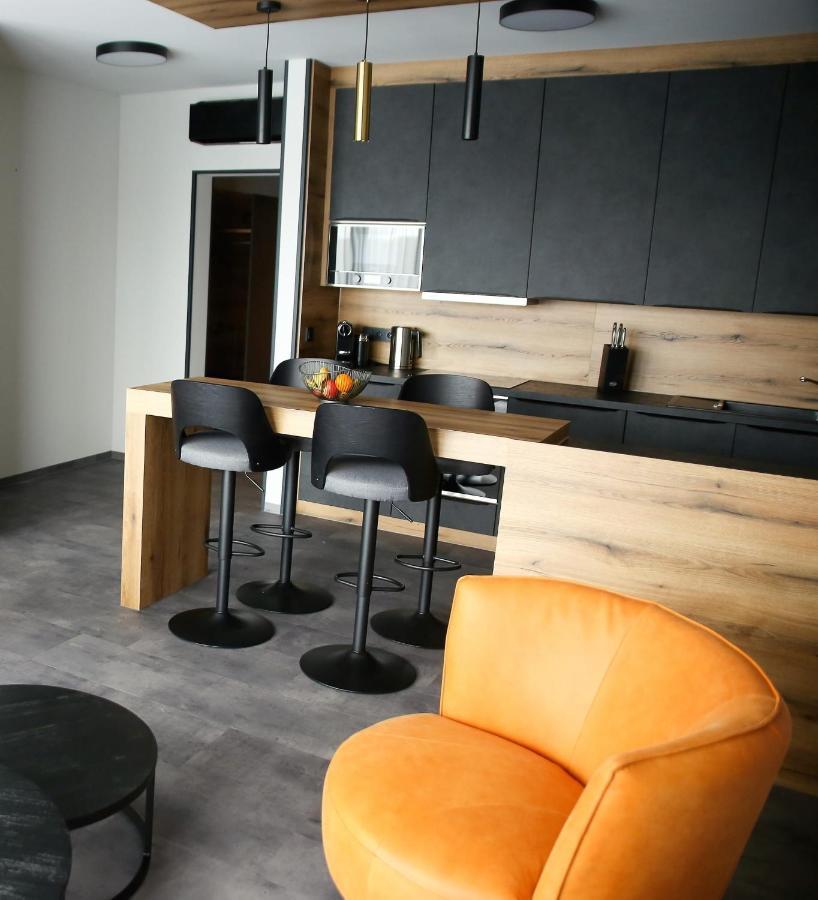 Ferienwohnung Quartier Am Sachsenring Oberlungwitz Exterior foto