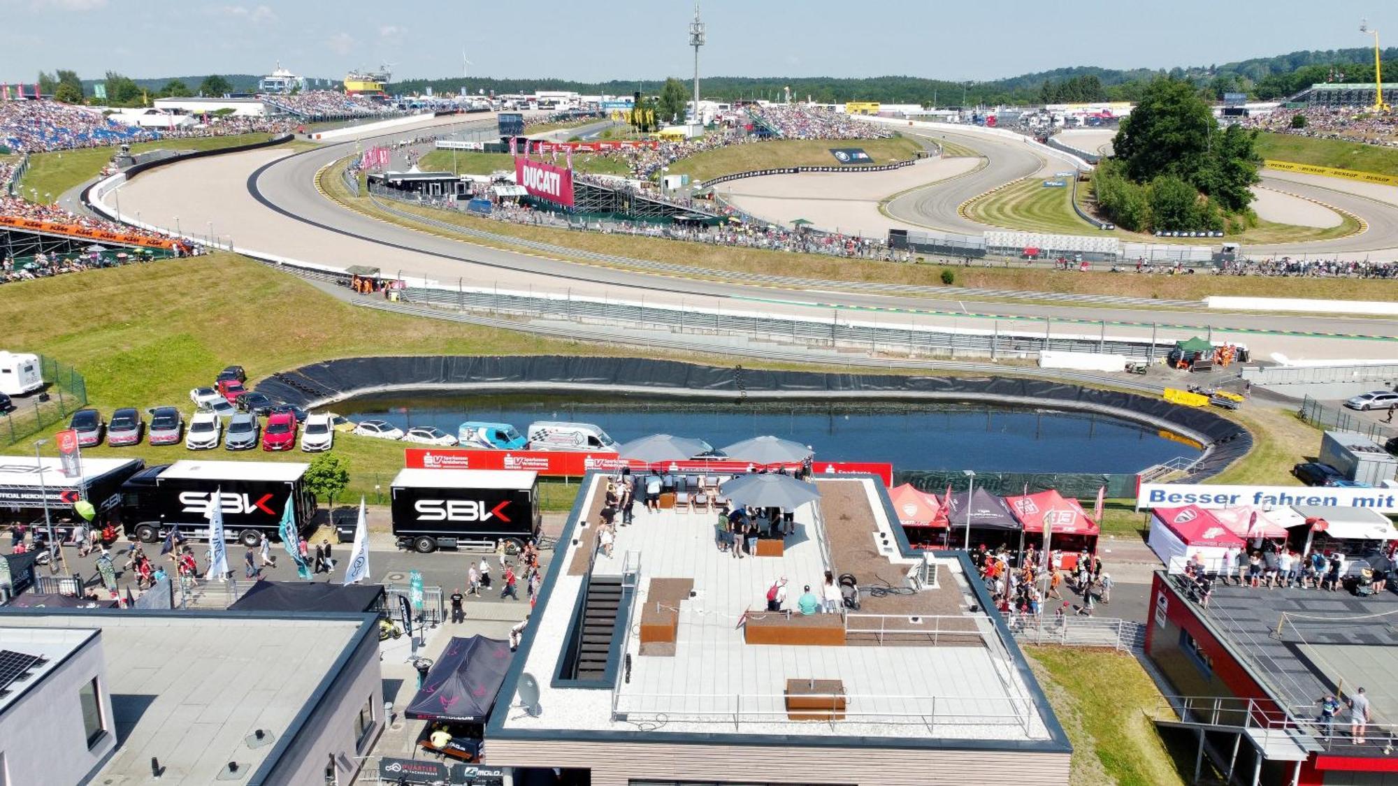 Ferienwohnung Quartier Am Sachsenring Oberlungwitz Exterior foto