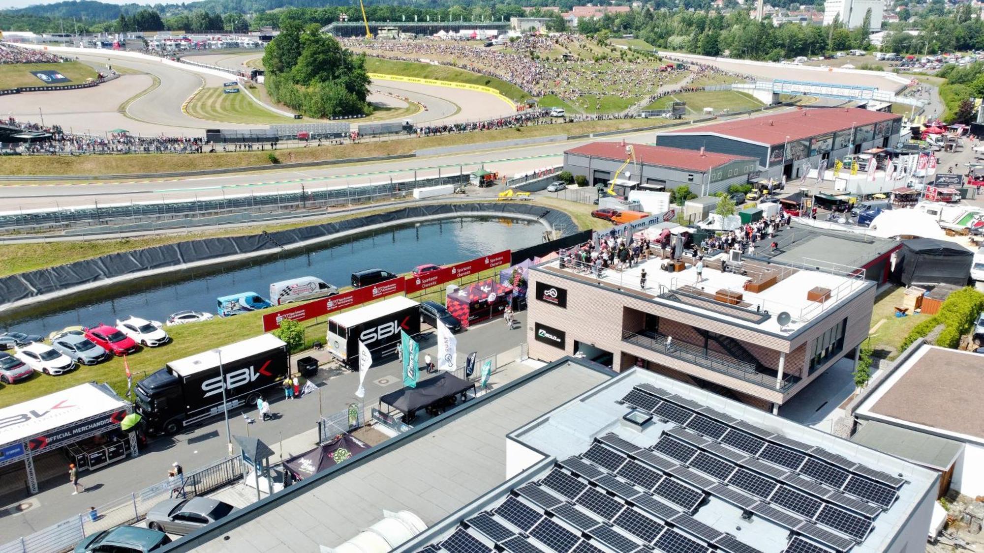 Ferienwohnung Quartier Am Sachsenring Oberlungwitz Exterior foto