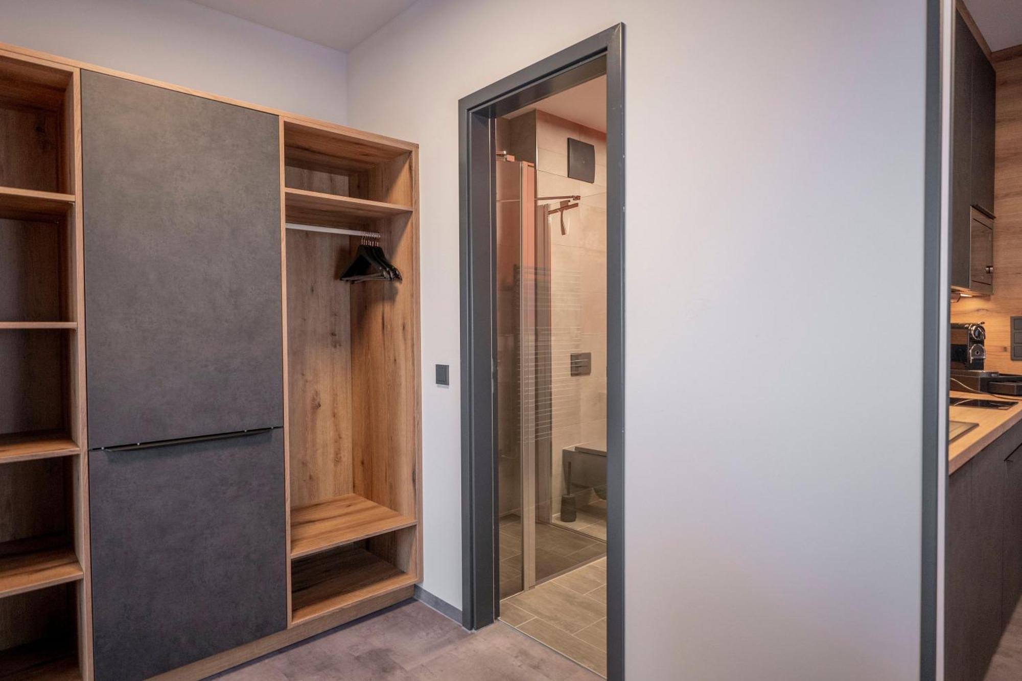 Ferienwohnung Quartier Am Sachsenring Oberlungwitz Exterior foto